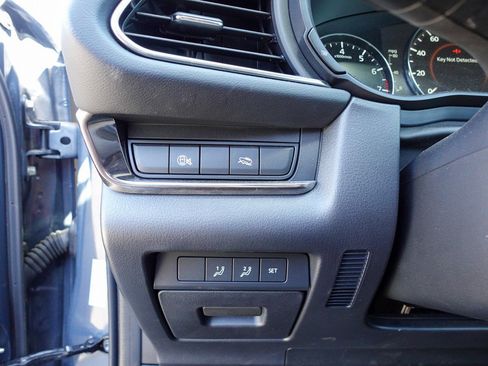 Certified 2024 MAZDA CX-30 AWD 2.5 S w/ Preferred Package image 17