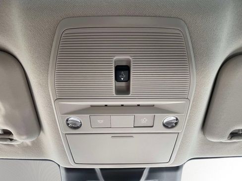 New 2026 Nissan Sentra SR w/ SR Premium Package FWD image 30
