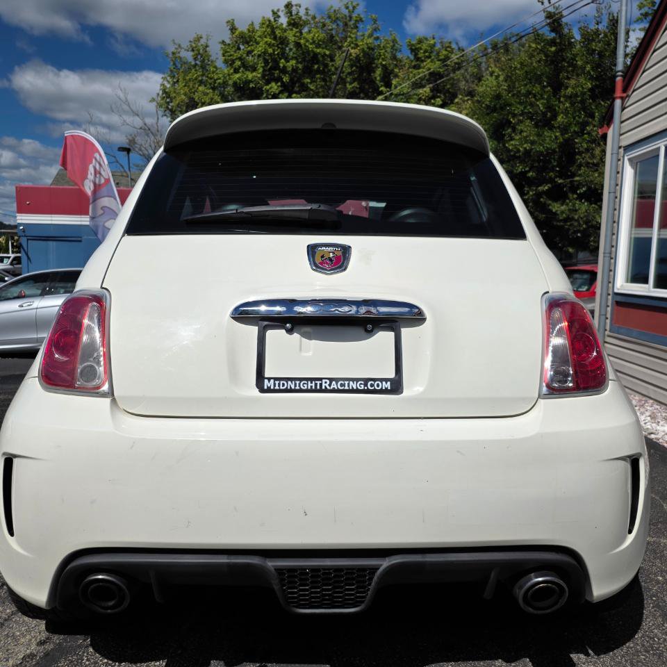 Used 2013 FIAT 500 Abarth w/ Comfort/Convenience Group FWD image 4