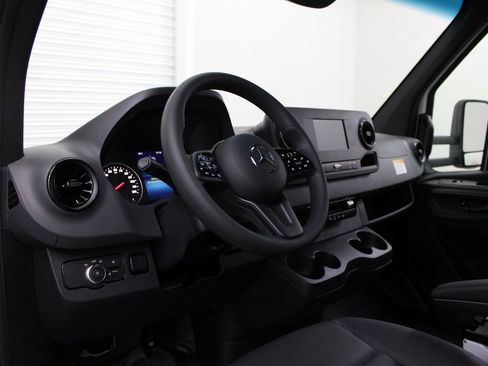 New 2023 Mercedes-Benz Sprinter 3500 image 30