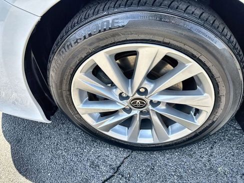 Used 2023 Toyota Camry LE image 19