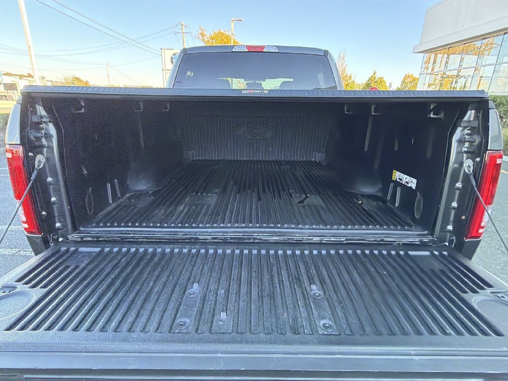 Used 2017 Ford F150 XLT w/ Equipment Group 301A Mid AWD/4WD image 27