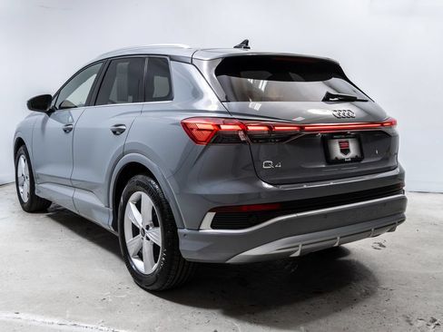 Used 2024 Audi Q4 e-tron Premium Plus w/ Premium Plus AWD/4WD image 3