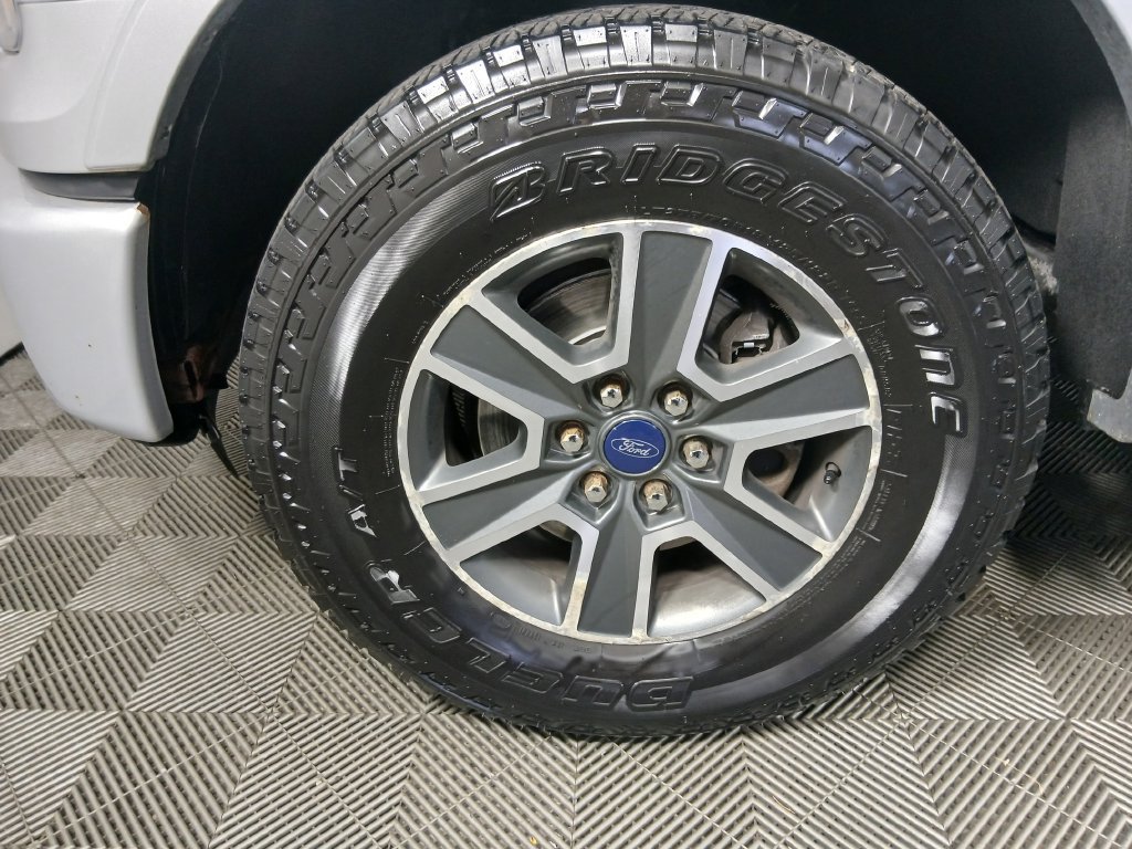 Used 2016 Ford F150 XLT w/ Equipment Group 302A Luxury AWD/4WD image 31