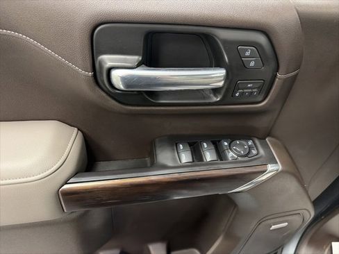 Used 2021 GMC Sierra 1500 SLT w/ SLT Premium Plus Package image 16