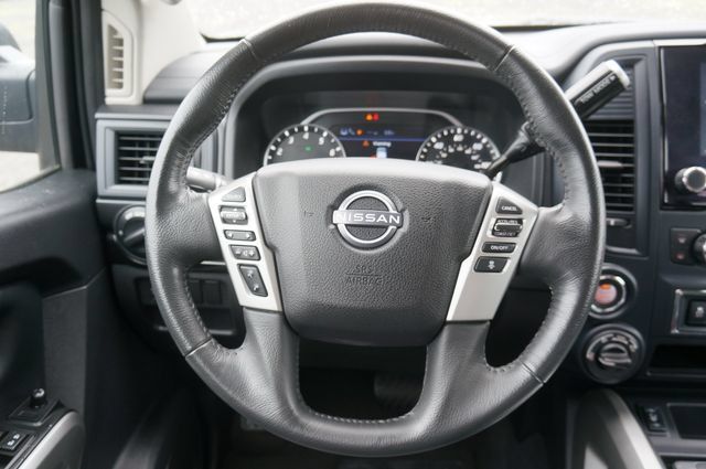 Certified 2024 Nissan Titan SV w/ SV Convenience Package AWD/4WD image 13