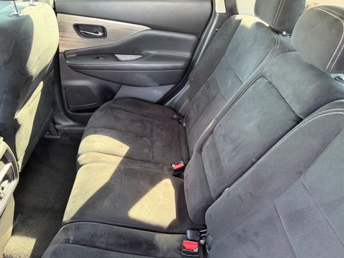 Used 2018 Nissan Murano S AWD/4WD image 11