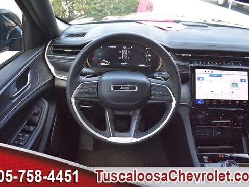 Used 2024 Jeep Grand Cherokee Limited 4xe AWD/4WD image 33
