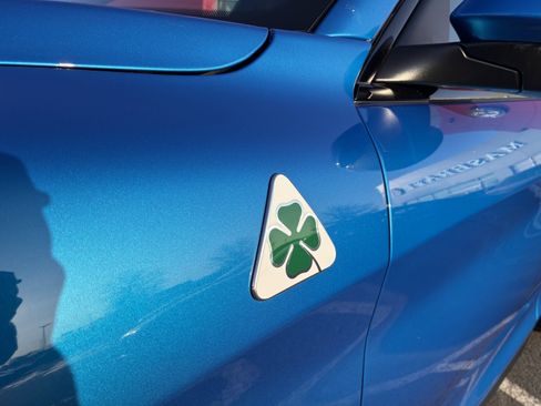 Used 2019 Alfa Romeo Stelvio Quadrifoglio w/ Convenience Package image 10