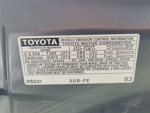 Used 2017 Toyota Tundra SR5 AWD/4WD image 31