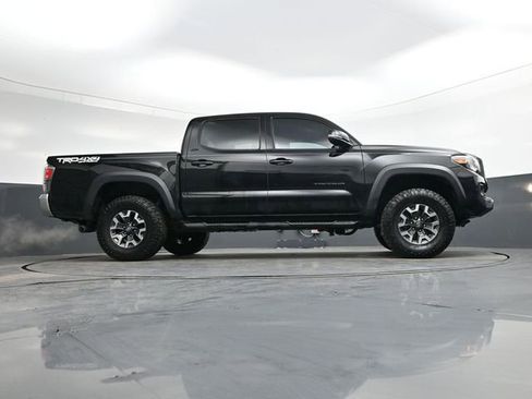 Used 2023 Toyota Tacoma TRD Off-Road image 34