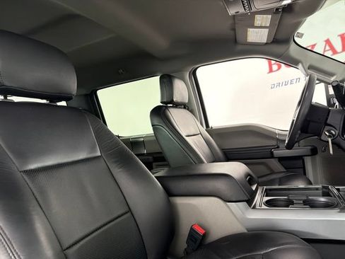 Used 2021 Ford F250 XLT w/ XLT Premium Package AWD/4WD image 16