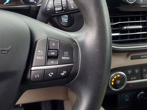 Used 2020 Ford Escape SE image 14