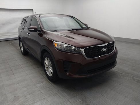 Used 2019 Kia Sorento FWD image 13