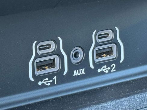 New 2026 RAM 3500 Big Horn AWD/4WD image 6