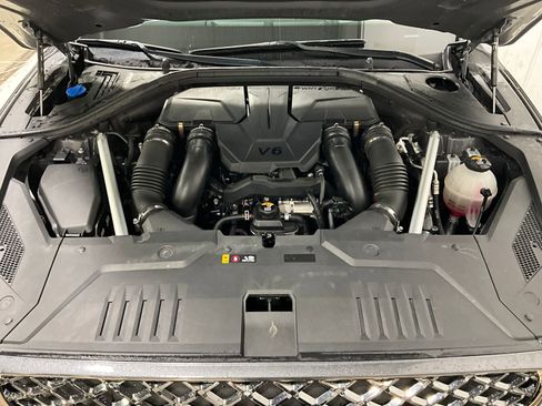 Used 2022 Genesis GV70 3.5T Sport w/ Sport Prestige Package image 12