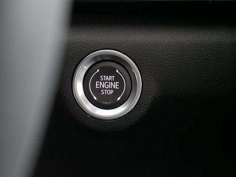 New 2026 GMC Terrain AT4 w/ Convenience Package III AWD/4WD image 25