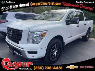 Used 2024 Nissan Titan SV w/ SV Convenience Package