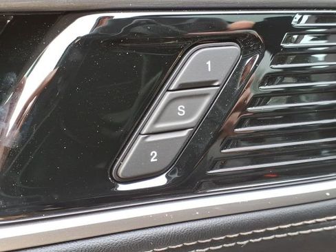 New 2026 Jeep Grand Wagoneer 4WD image 10