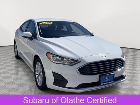 Used 2020 Ford Fusion SE FWD image 1