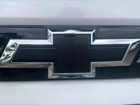 Used 2023 Chevrolet Tahoe Z71 w/ Luxury Package AWD/4WD image 31
