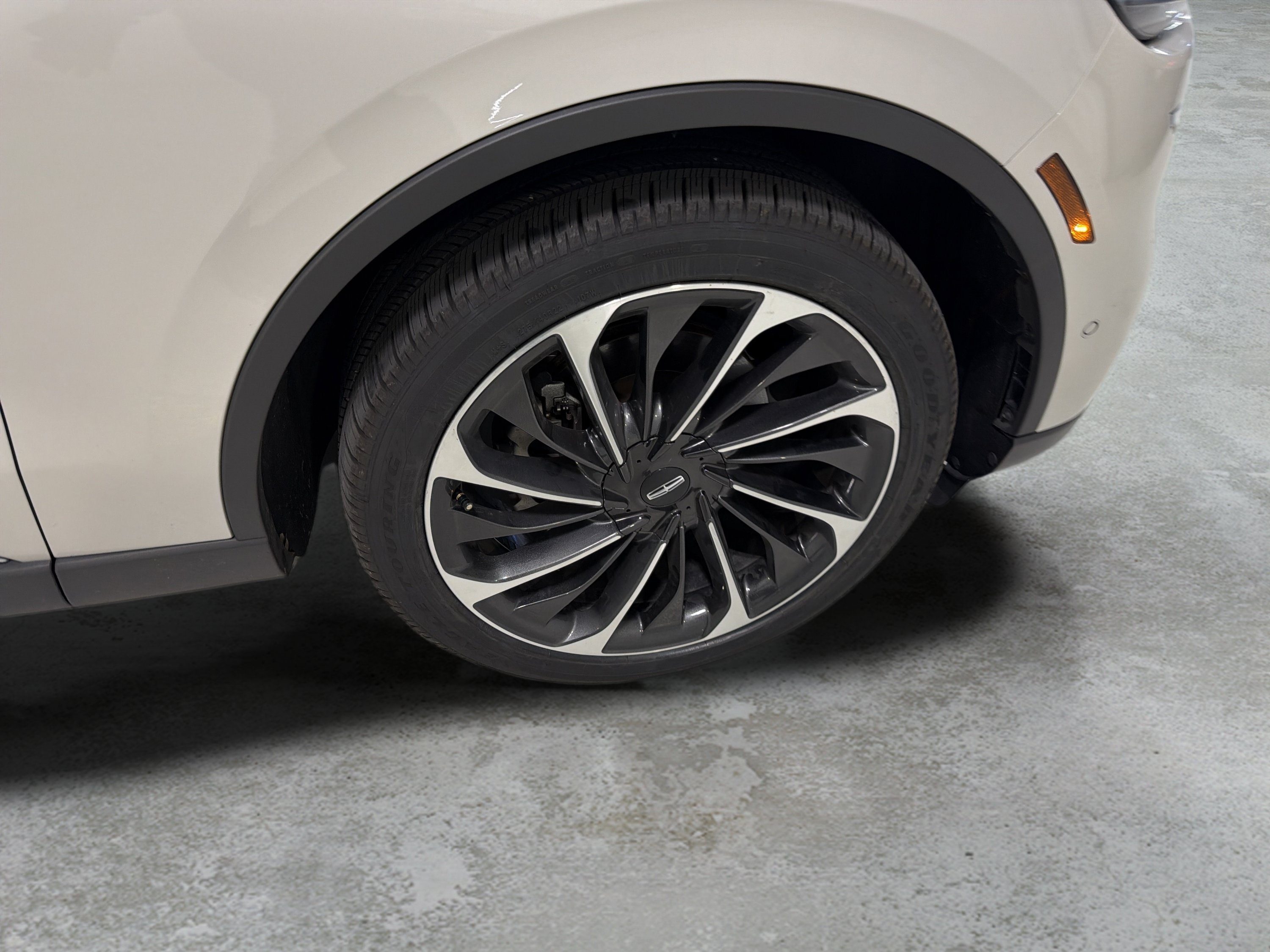 Used 2024 Lincoln Aviator Reserve w/ Equipment Group 201A RWD image 20