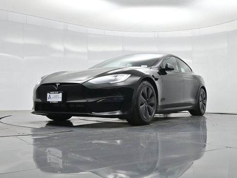 Used 2021 Tesla Model S Plaid image 43