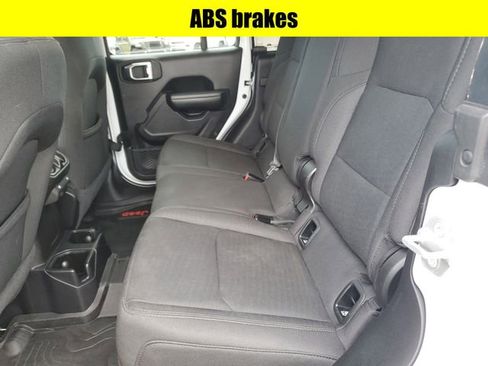 Used 2020 Jeep Gladiator Sport w/ Quick Order Package 24S image 23