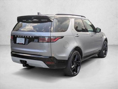 New 2026 Land Rover Discovery Limited Edition AWD/4WD image 2