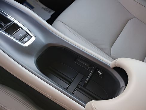 Used 2022 Honda HR-V EX-L image 26