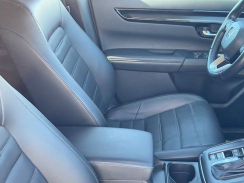 Used 2025 Honda CR-V EX-L image 10