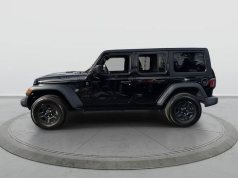 Used 2023 Jeep Wrangler Sport image 4