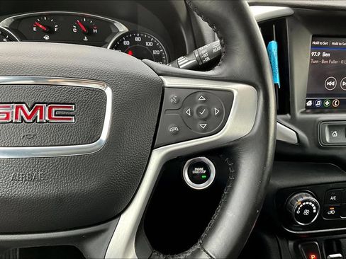 Used 2021 GMC Terrain SLE AWD/4WD image 26