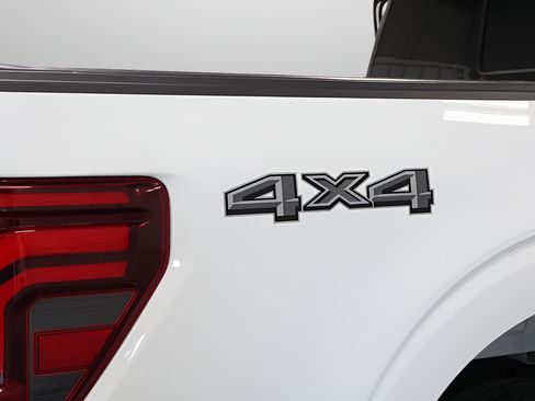 Used 2024 Ford F150 Lariat AWD/4WD image 22
