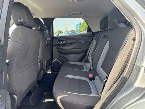 New 2026 Chevrolet TrailBlazer LT w/ Convenience Package FWD image 14