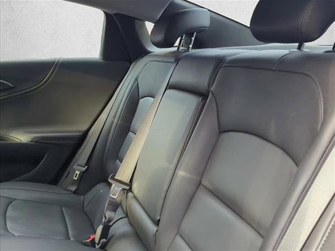 Used 2024 Chevrolet Malibu LT image 19