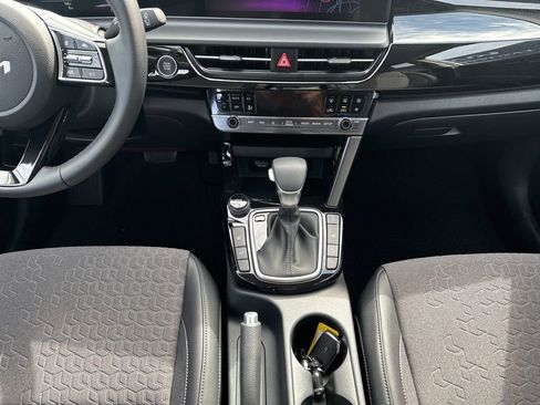 Used 2026 Kia Seltos S image 28