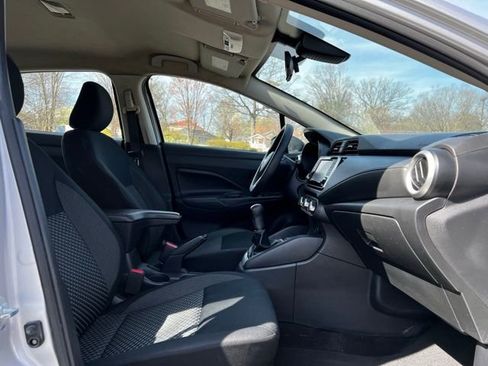 Used 2020 Nissan Versa S FWD image 24
