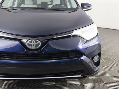 Used 2017 Toyota RAV4 XLE image 13