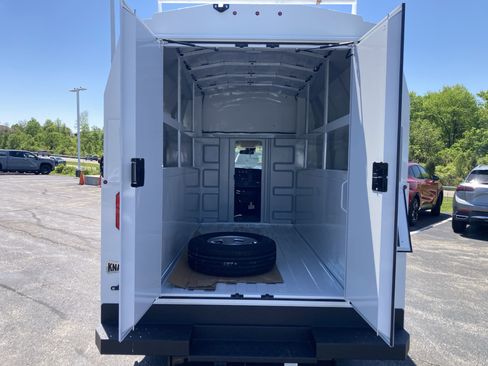 New 2024 GMC Savana 3500 w/ Power Convenience Package RWD image 13