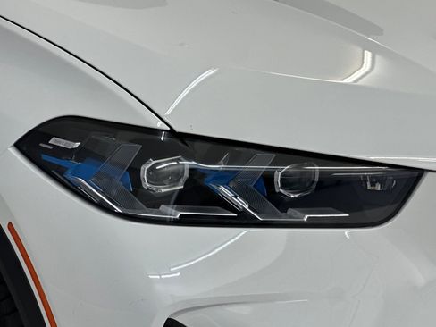 New 2026 BMW X5 sDrive40i w/ Premium Package image 11