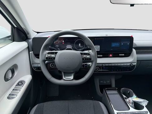 New 2026 Hyundai Ioniq 5 SE AWD/4WD image 23