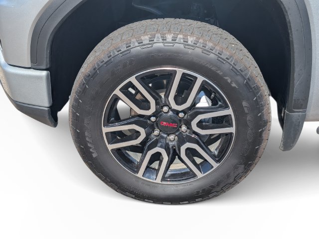 Used 2026 GMC Sierra 1500 AT4 w/ AT4 Premium Package AWD/4WD image 8