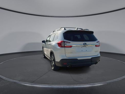 Used 2023 Subaru Ascent Touring AWD/4WD image 7