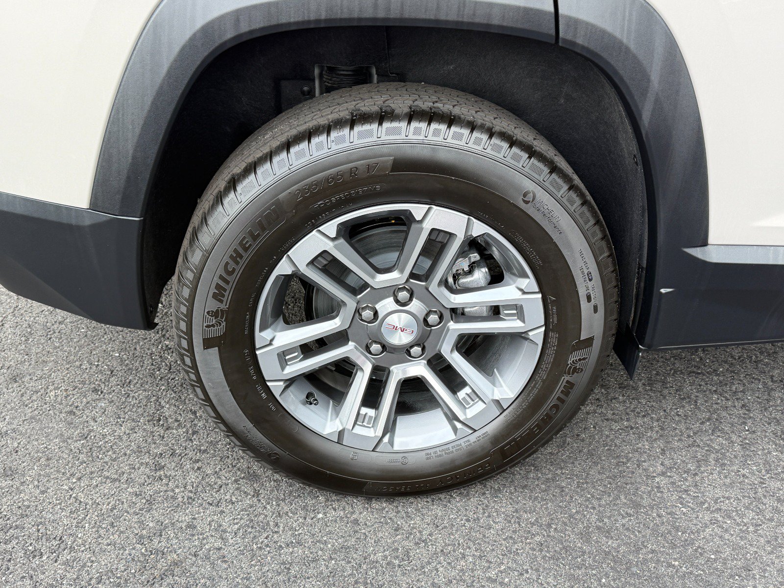 New 2027 GMC Terrain Elevation AWD/4WD image 11