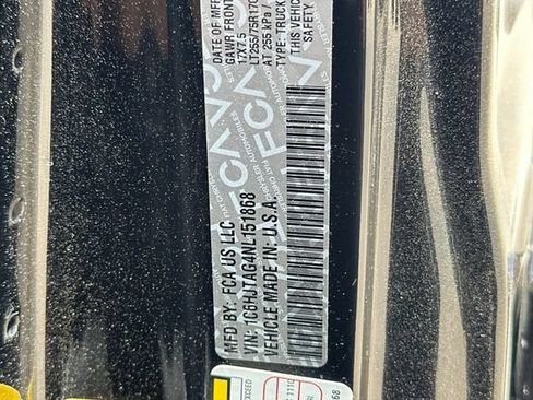Used 2022 Jeep Gladiator Sport AWD/4WD image 28