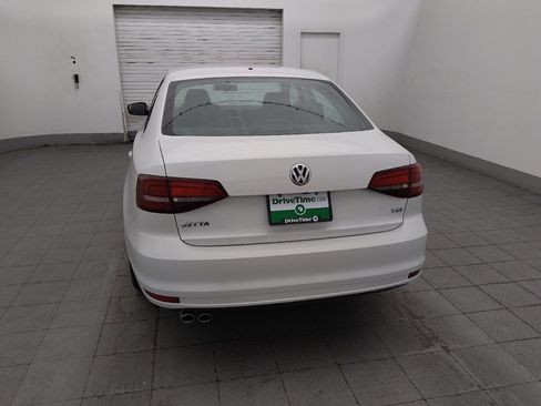 Used 2017 Volkswagen Jetta S w/ Jetta S Cold Weather Package FWD image 6