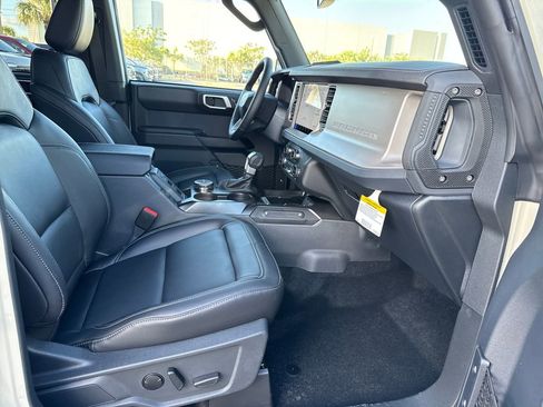 New 2026 Ford Bronco Outer Banks AWD/4WD image 22