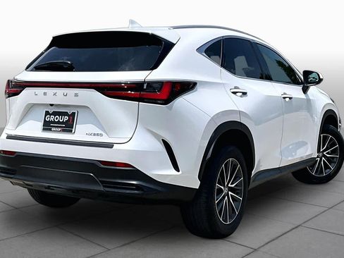 Used 2024 Lexus NX 250 FWD w/ Towing Package (2000 Lbs) image 11