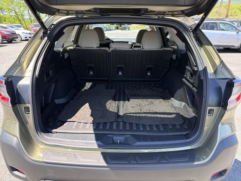 Used 2024 Subaru Outback Premium AWD/4WD image 5